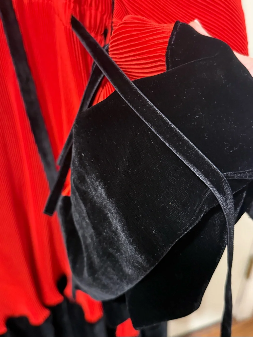 Tory Burch Red and Black Long Sleeve Pleated Ruffle Midi Dress